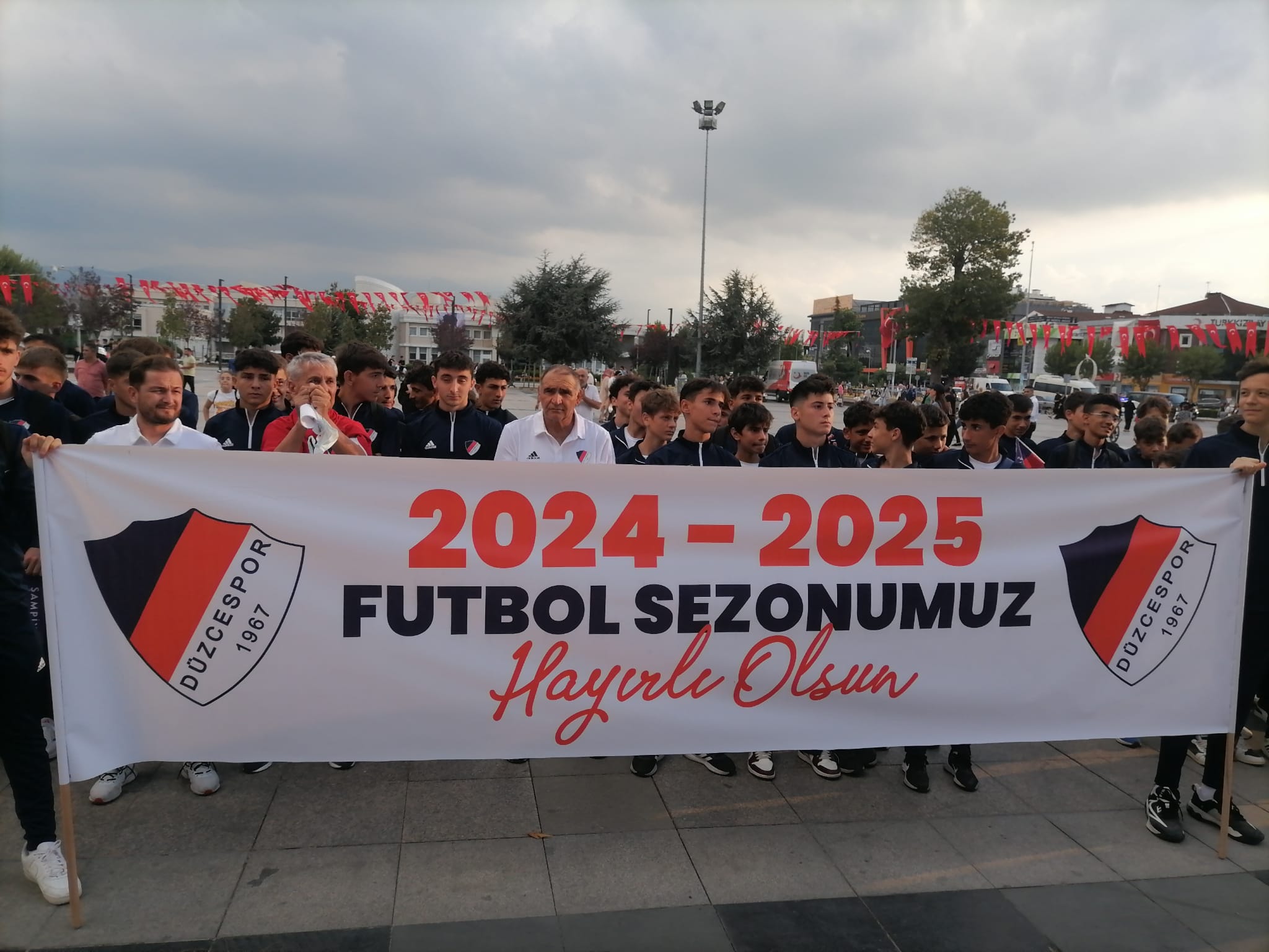 Düzcespor 2024/2025 Sezonunu Zafer Bayramı Coşkusuyla Açtı