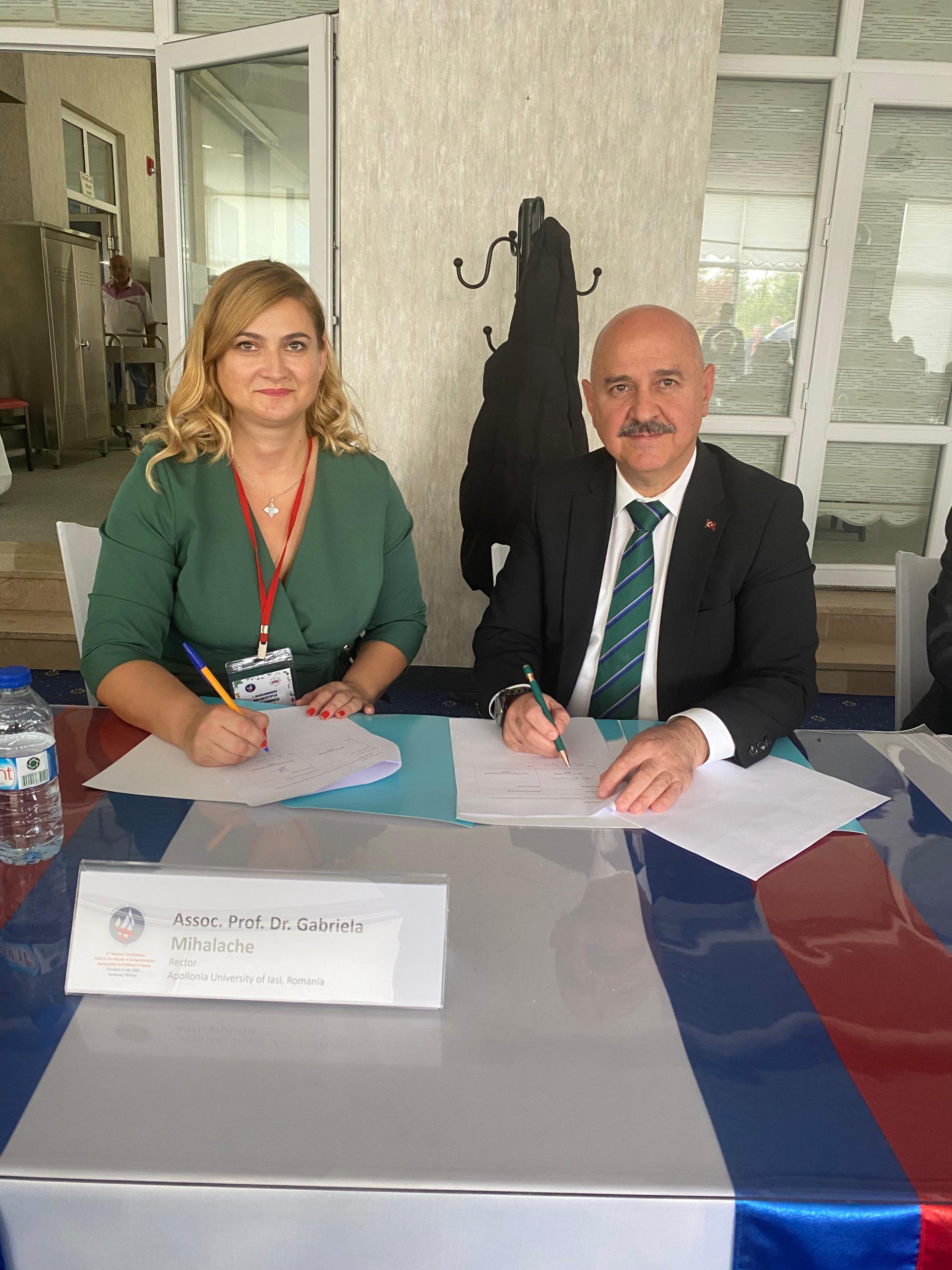 Düzce Üniversitesi Rektörü, Uluslararası Çocuk Kongresi’ne Katıldı