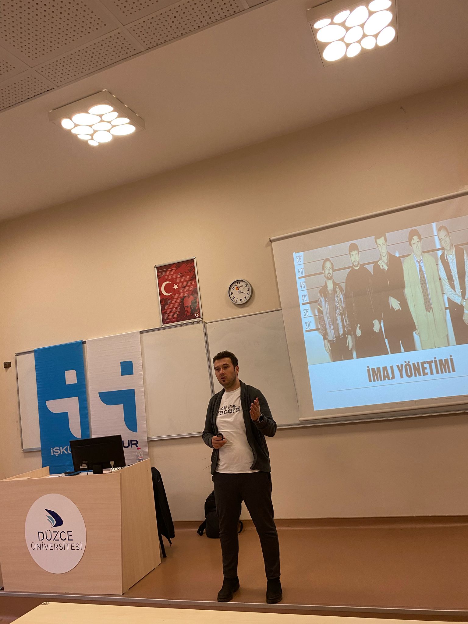 Öğrencilere Mülakatlar İçin “Etkili Kılık ve Kıyafet Seçimi” Eğitimi Verildi