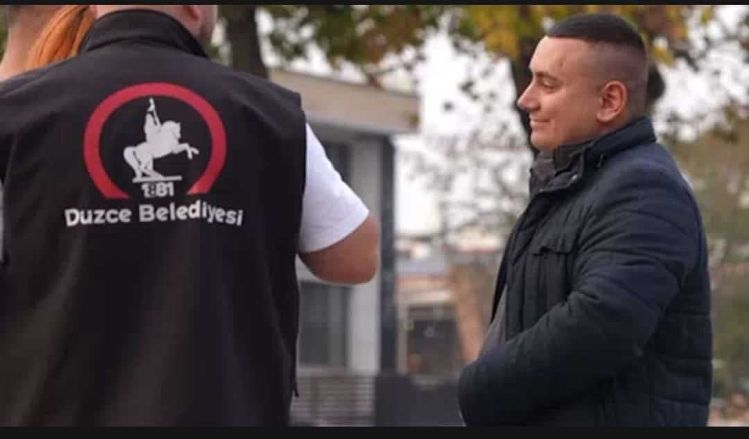 Düzce Belediyesi’nden 10 Kasım’a Özel Duygusal Sosyal Deney: Saat 09.05’te Hayat Durdu