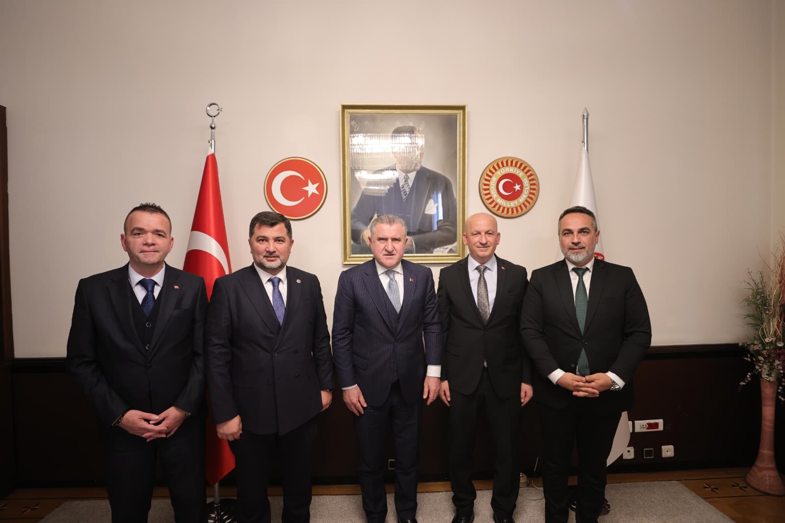 Gümüşova ve Boğaziçi’ne Spor Tesisi Müjdesi: Bakan Bak’tan Dev Yatırım Desteği